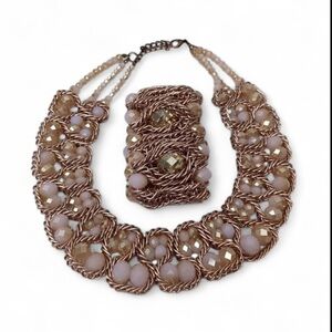 Gardenia Pink Beaded Intertwined Gold Tone Bib Necklace & Stretch Bracelet NWT